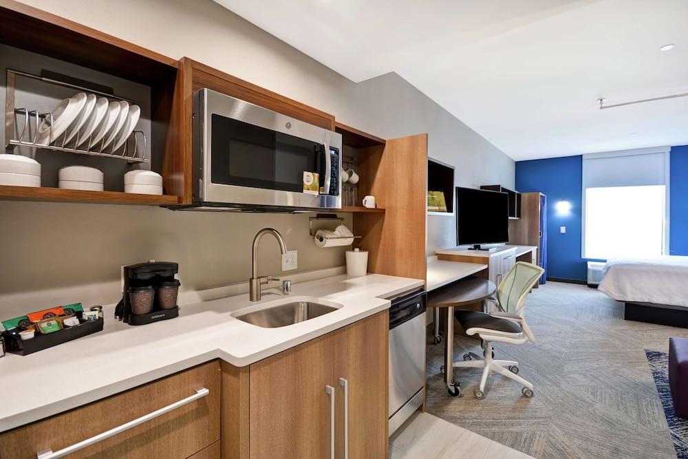 Home2 Legacy West 3*