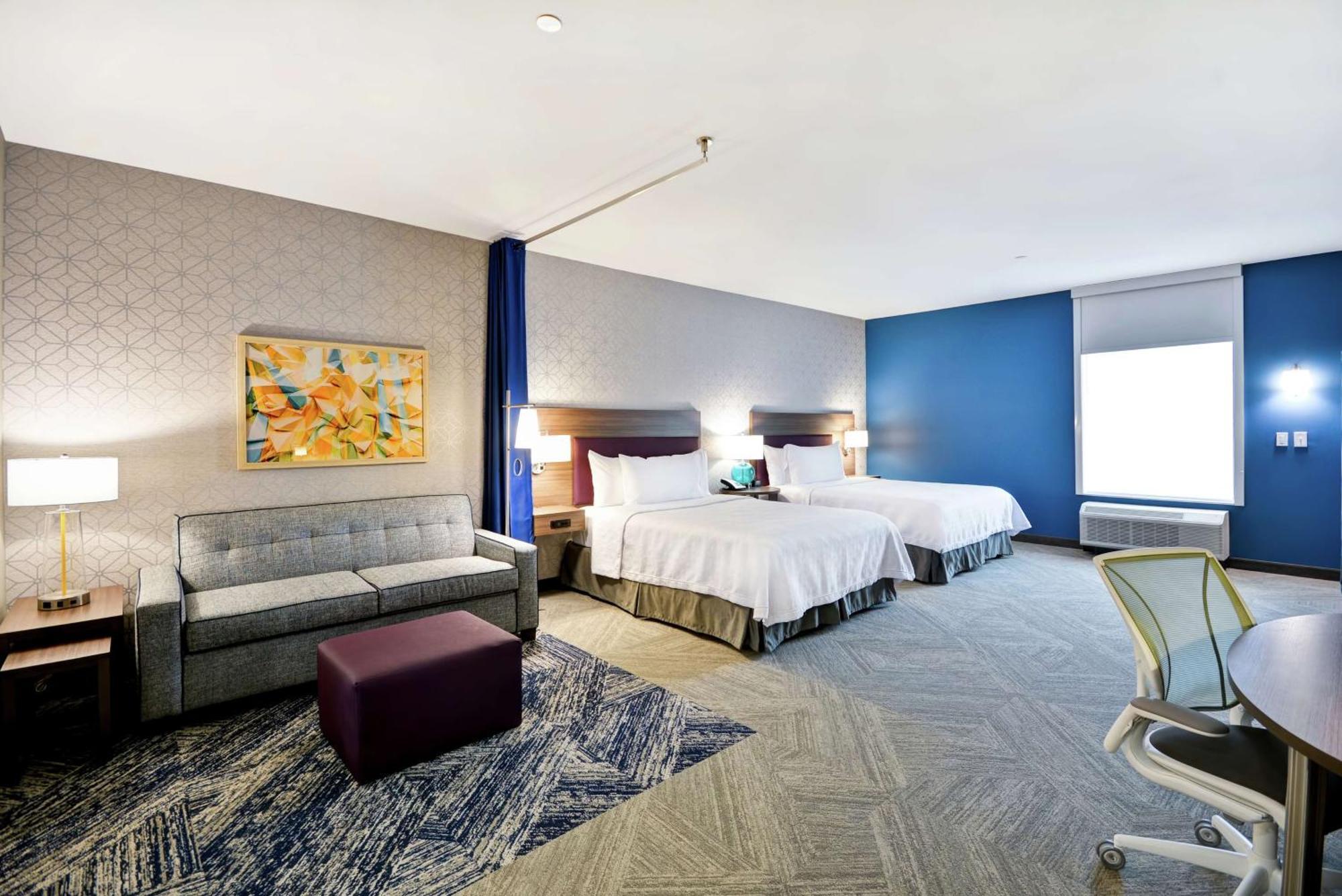 Hotel Home2 Legacy West